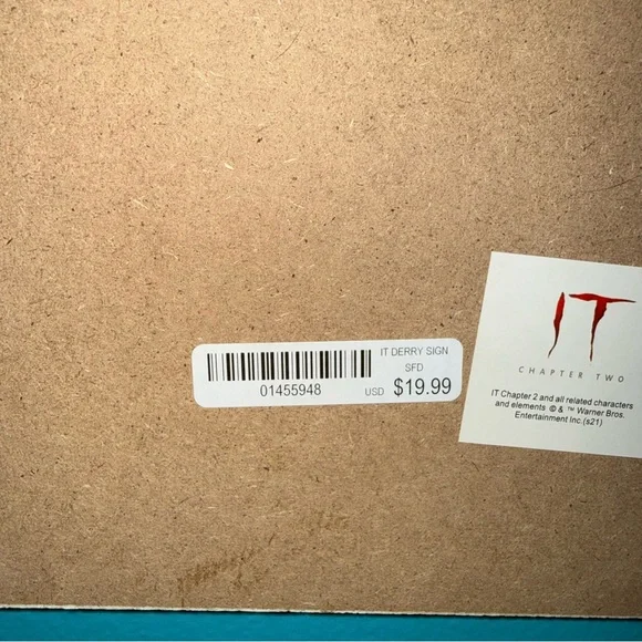 IT Chapter Two Derry Herald Newspaper Sign - Wall Decor - Picture 4 of 4